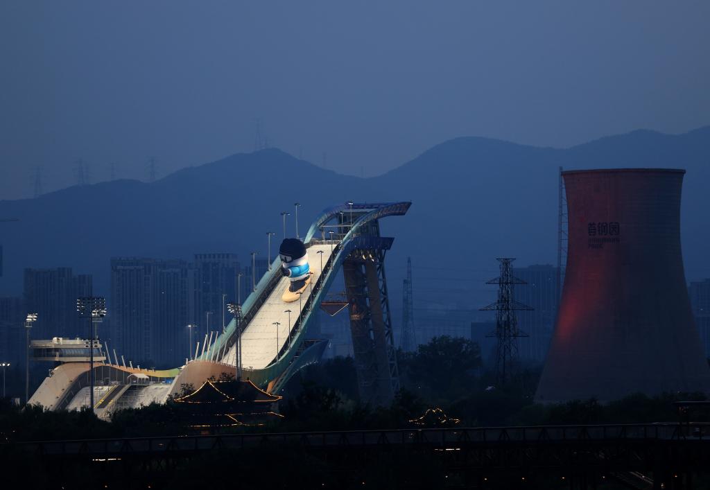 Mt, 世界乒乓球, 击体验赛 Mt, 世界乒乓球, 击体验赛