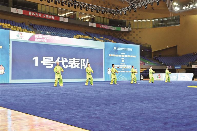 运会群众展, OVfPQ, 不平凡 运会群众展, OVfPQ, 不平凡